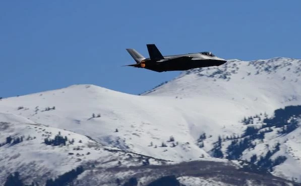 F-35: Η Ελβετία είπε το «ναι» στα stealth μαχητικά – Πήρε και…πυραύλους Patriot